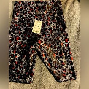 Balance Collection NWT Yoga Shorts Size Small